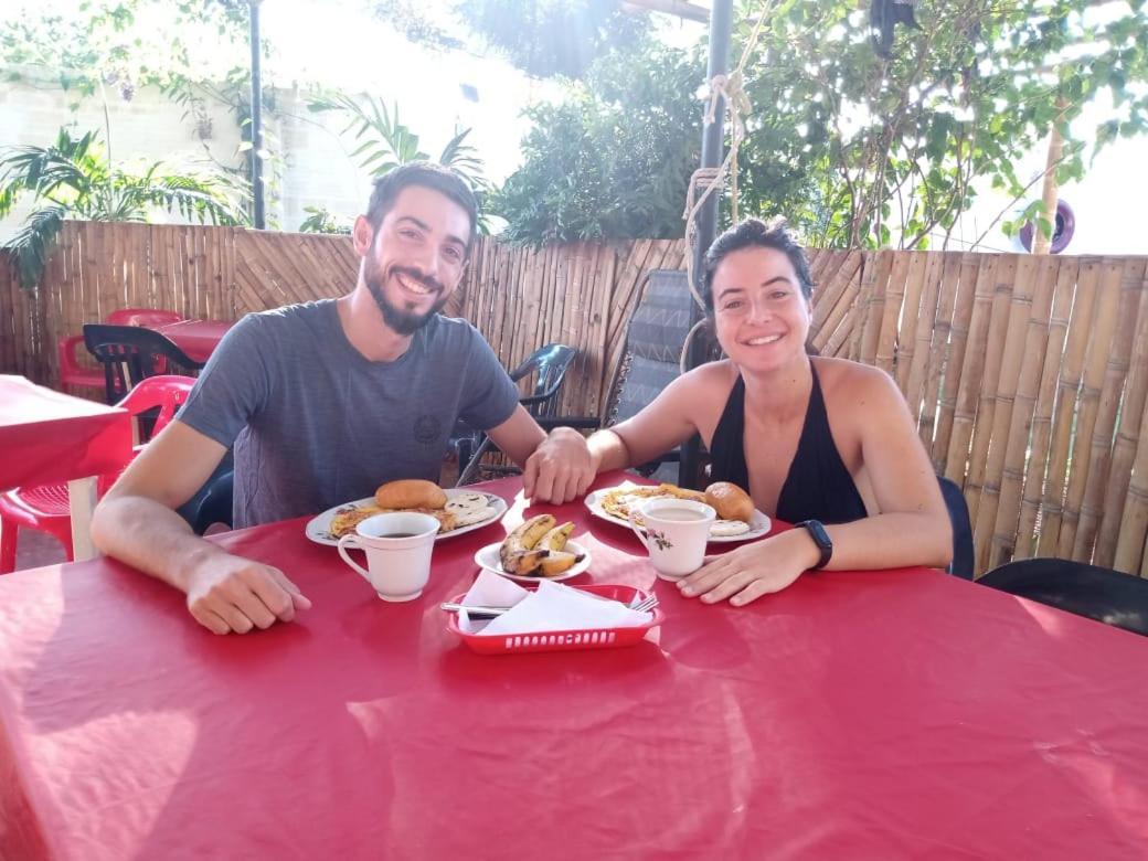 Hostal Sarita Villavieja Kültér fotó